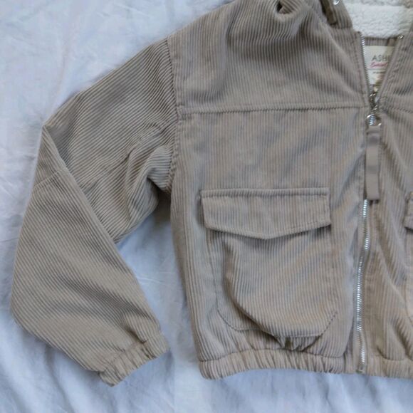 Ashley 26 International Khaki Corduroy Jacket Sherpa Hooded Cropped Size Large - Picture 3 of 12